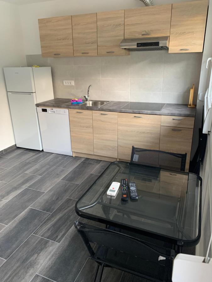 Apartment M&m